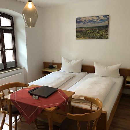 Gasthof Zum Schiff Obereisenheim 外观 照片