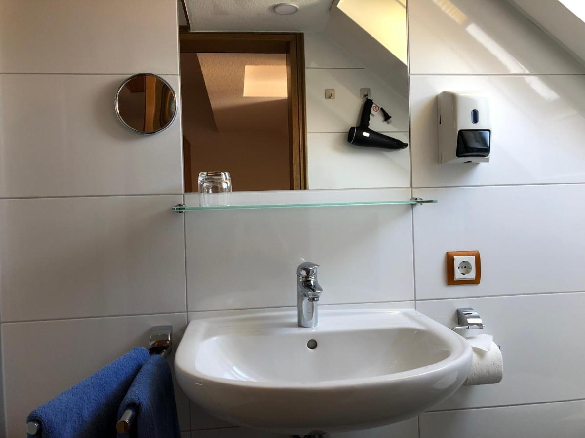 Gasthof Zum Schiff Obereisenheim 外观 照片