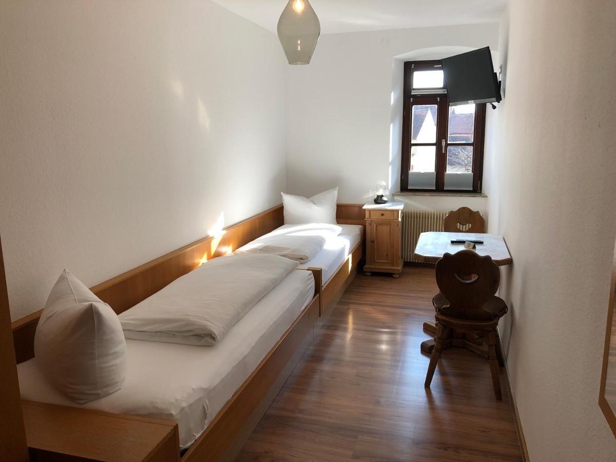 Gasthof Zum Schiff Obereisenheim 外观 照片