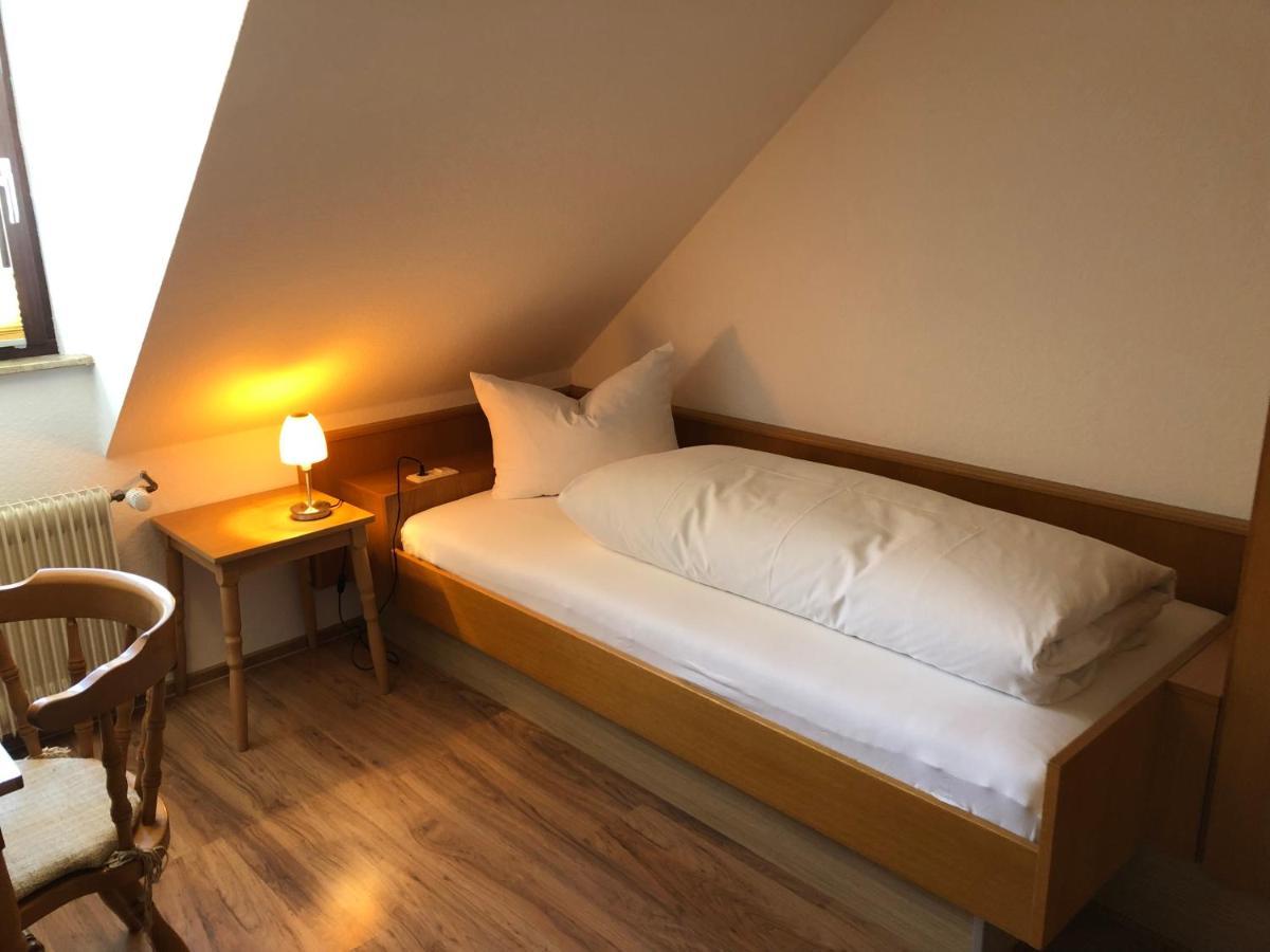 Gasthof Zum Schiff Obereisenheim 外观 照片