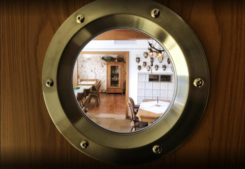 Gasthof Zum Schiff Obereisenheim 外观 照片