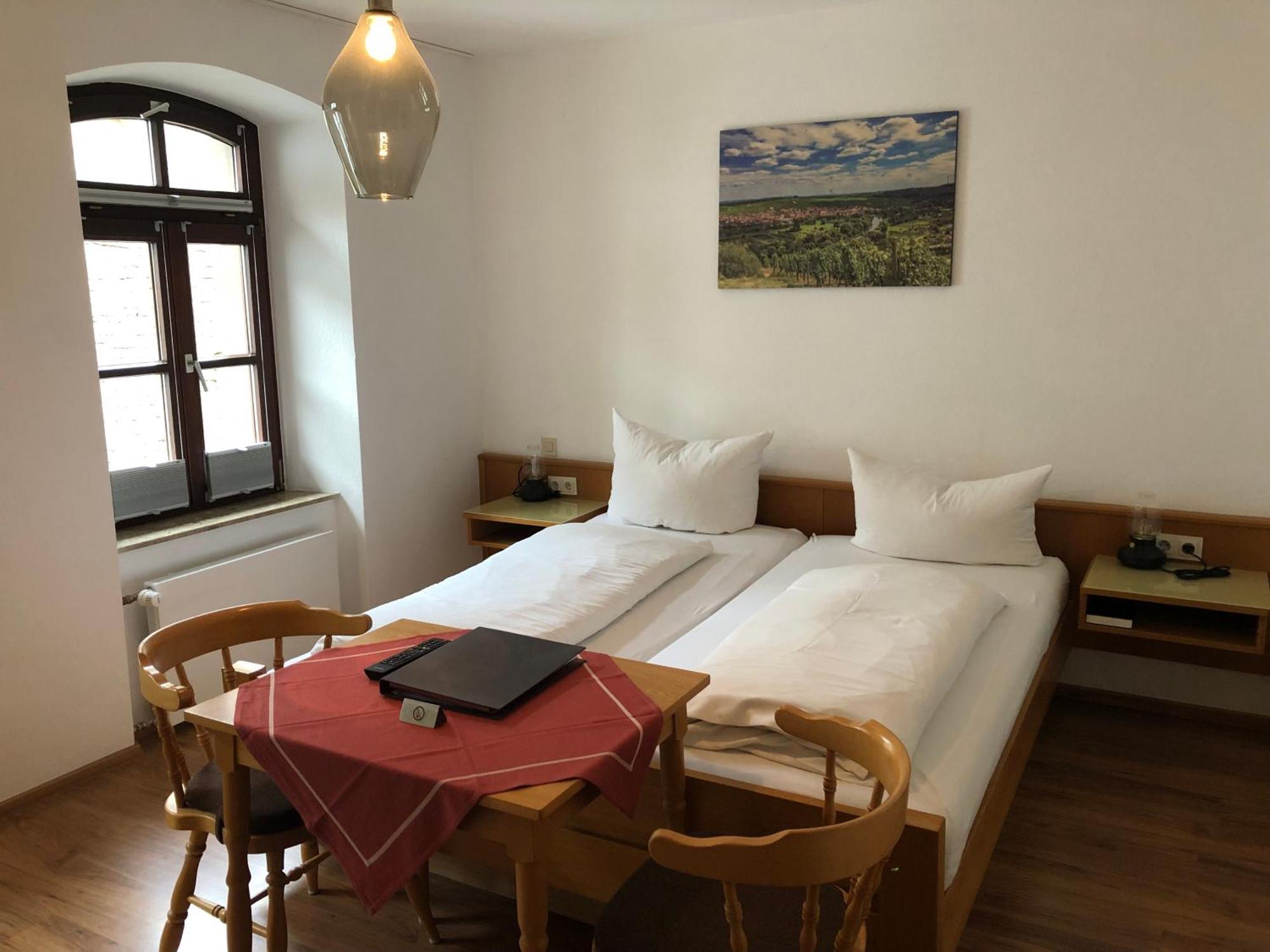 Gasthof Zum Schiff Obereisenheim 外观 照片