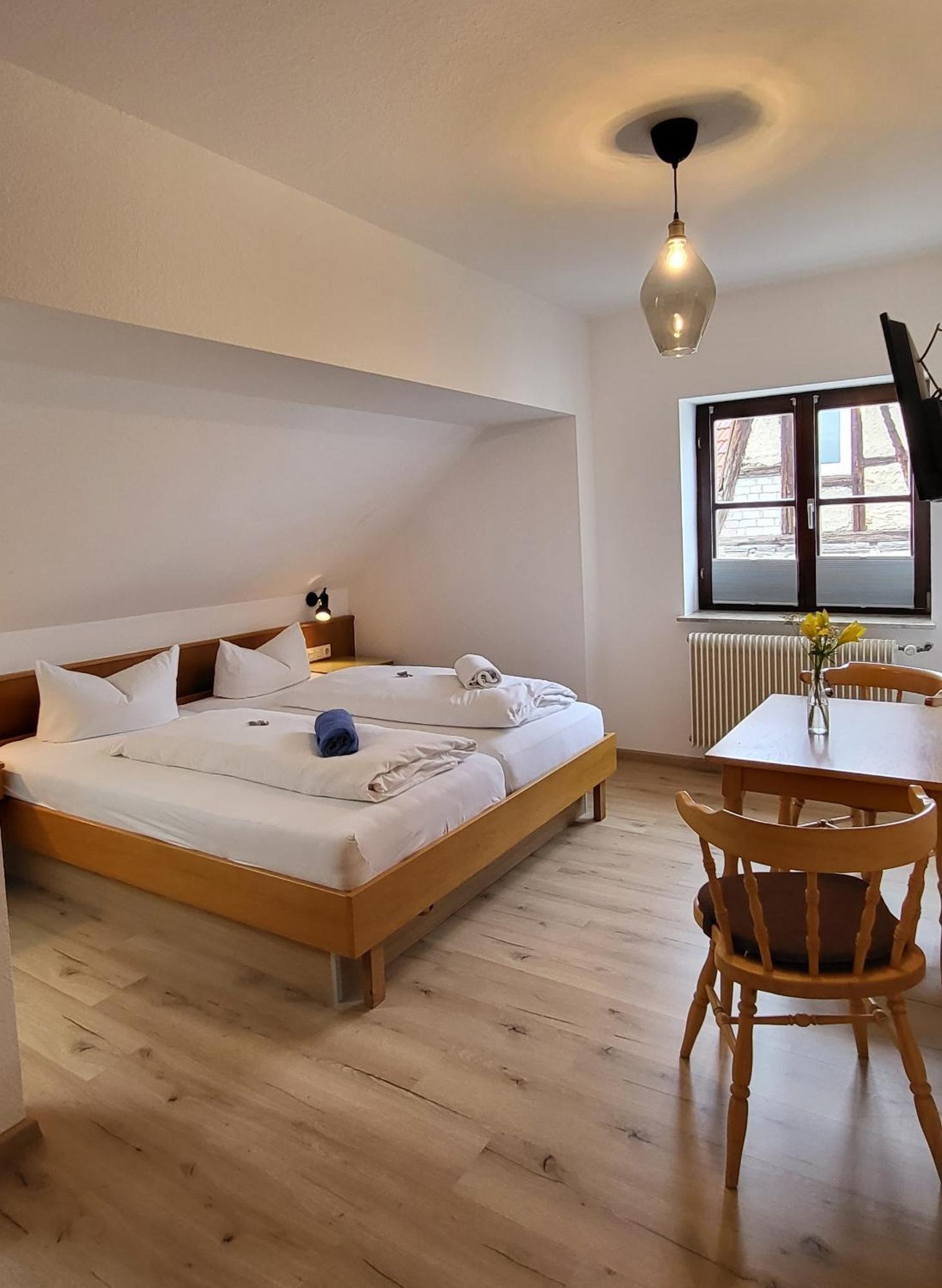 Gasthof Zum Schiff Obereisenheim 外观 照片